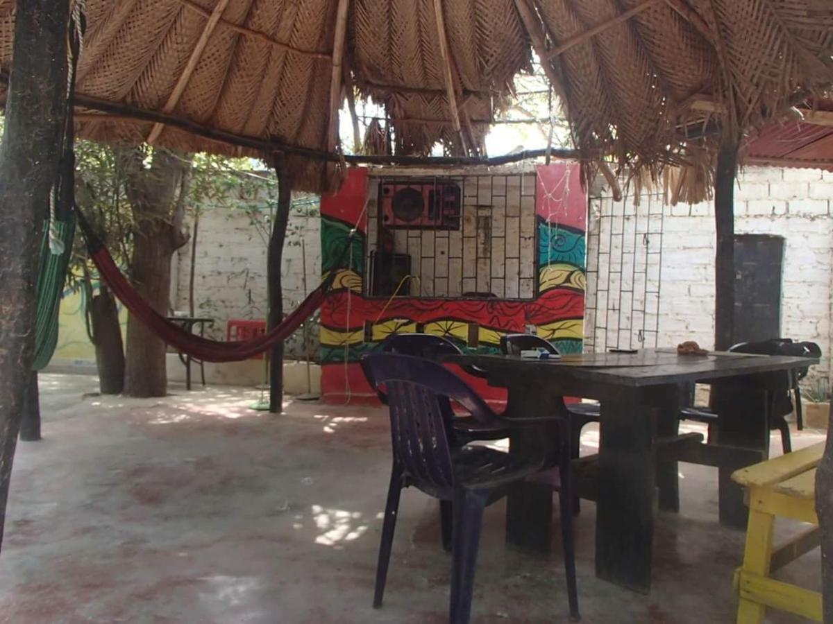 El Garaje Hostal Taganga Eksteriør bilde